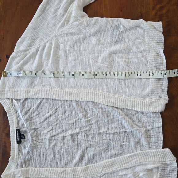 Torrid Cream Open-Front Three Quarter Sleeve Cropped Caridigan Shrug Size 1X - Picture 12 of 14